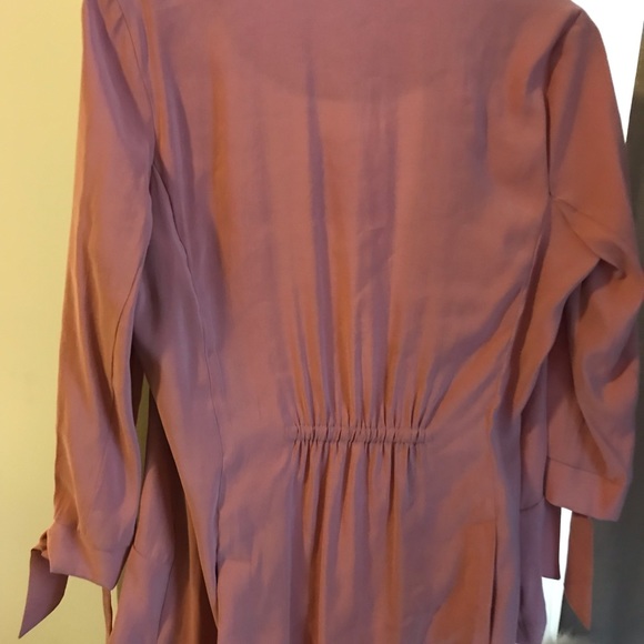 Lauren Conrad silky blazer - Picture 3 of 4